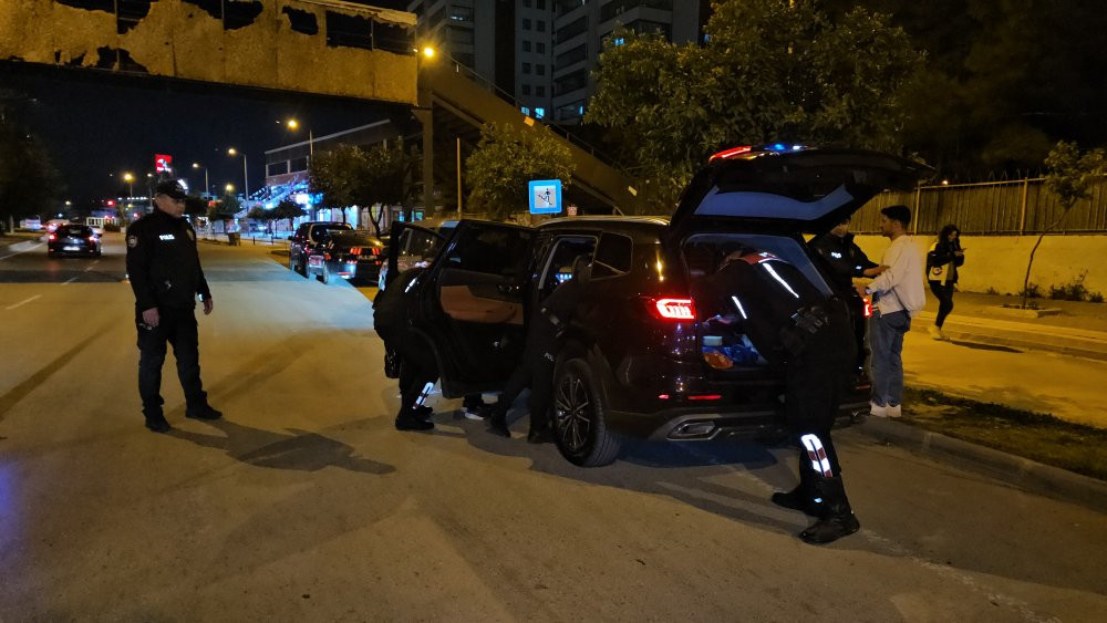 Adana’da eş zamanlı denetim! 106 suçlu yakalandı