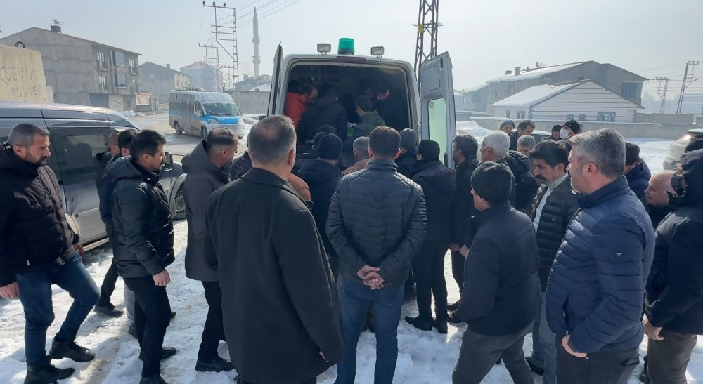 Elektrik akımına kapılmıştı! Gülcan son yolculuğuna uğurlandı