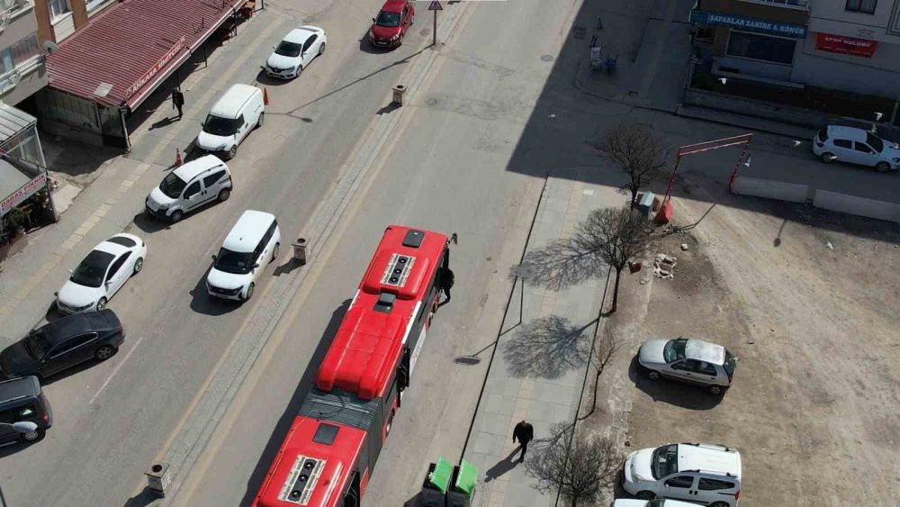 Usta öğreticilikten direksiyon başına