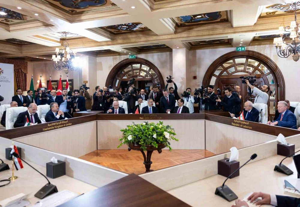 Fidan, Güler ve Kalın Ürdün’de kritik toplantıda