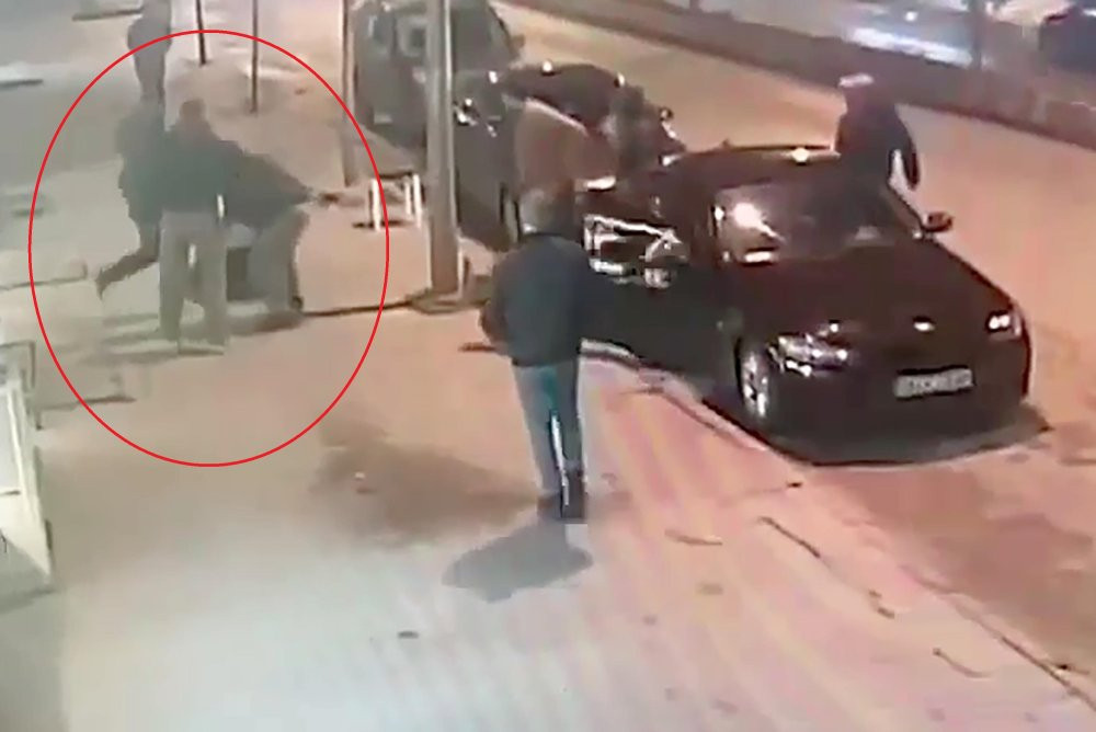 Park yeri kavgası hastanede bitti