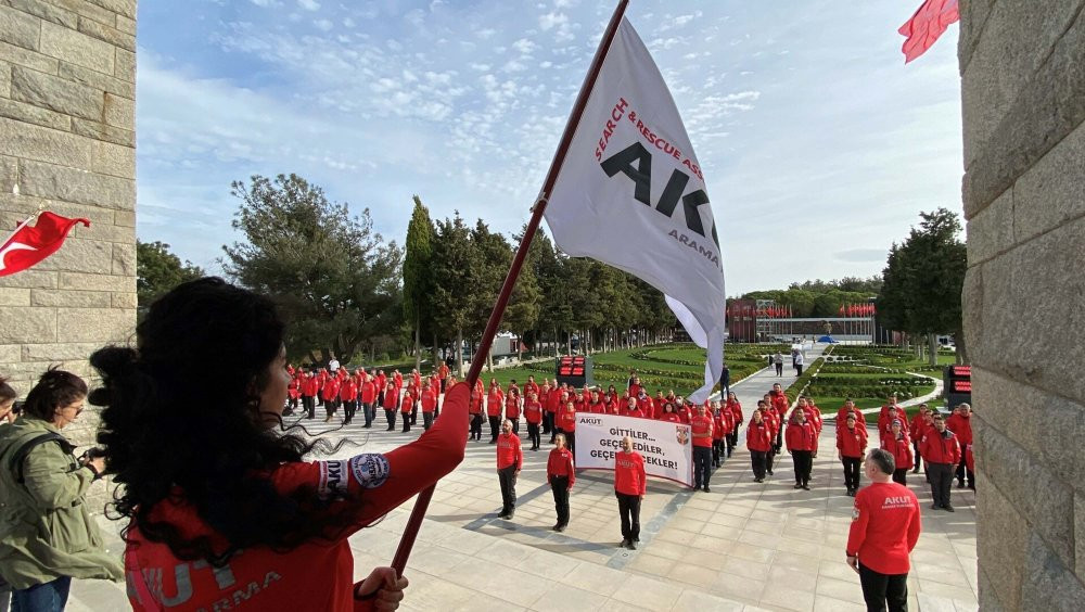 AKUT'tan '18 Mart' yürüyüşü