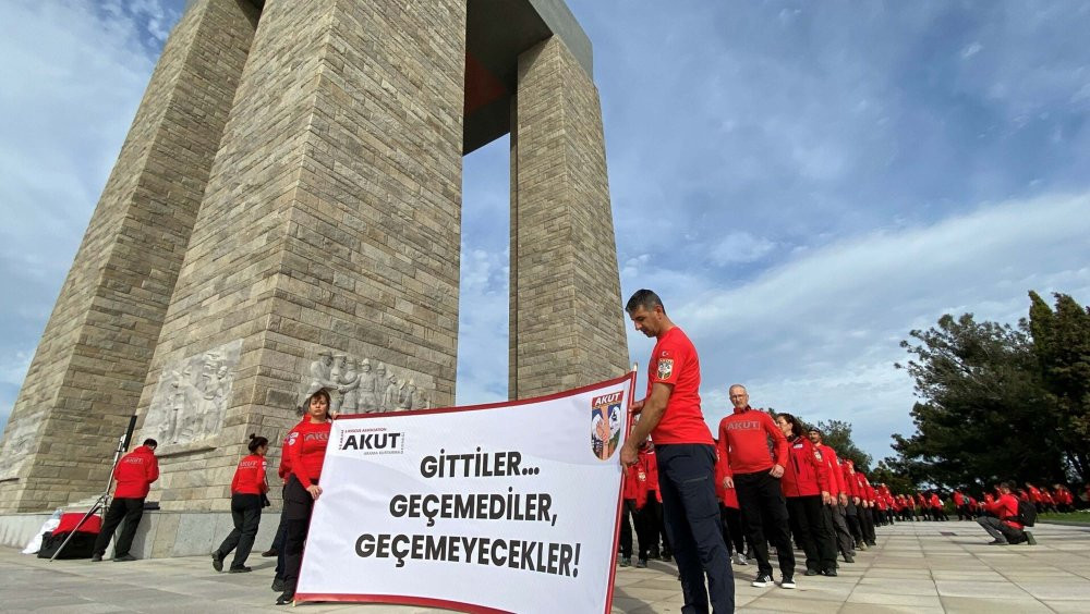 AKUT'tan '18 Mart' yürüyüşü