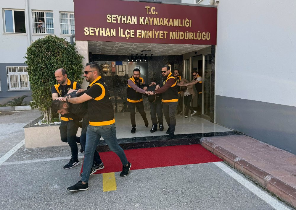 ‘Dur’ ihtarına uymadılar! Nefes kesen kovalamaca ile yakalandılar