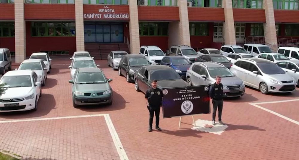 Isparta'da 'change araç' operasyonu! 14 milyon liralık vurgun