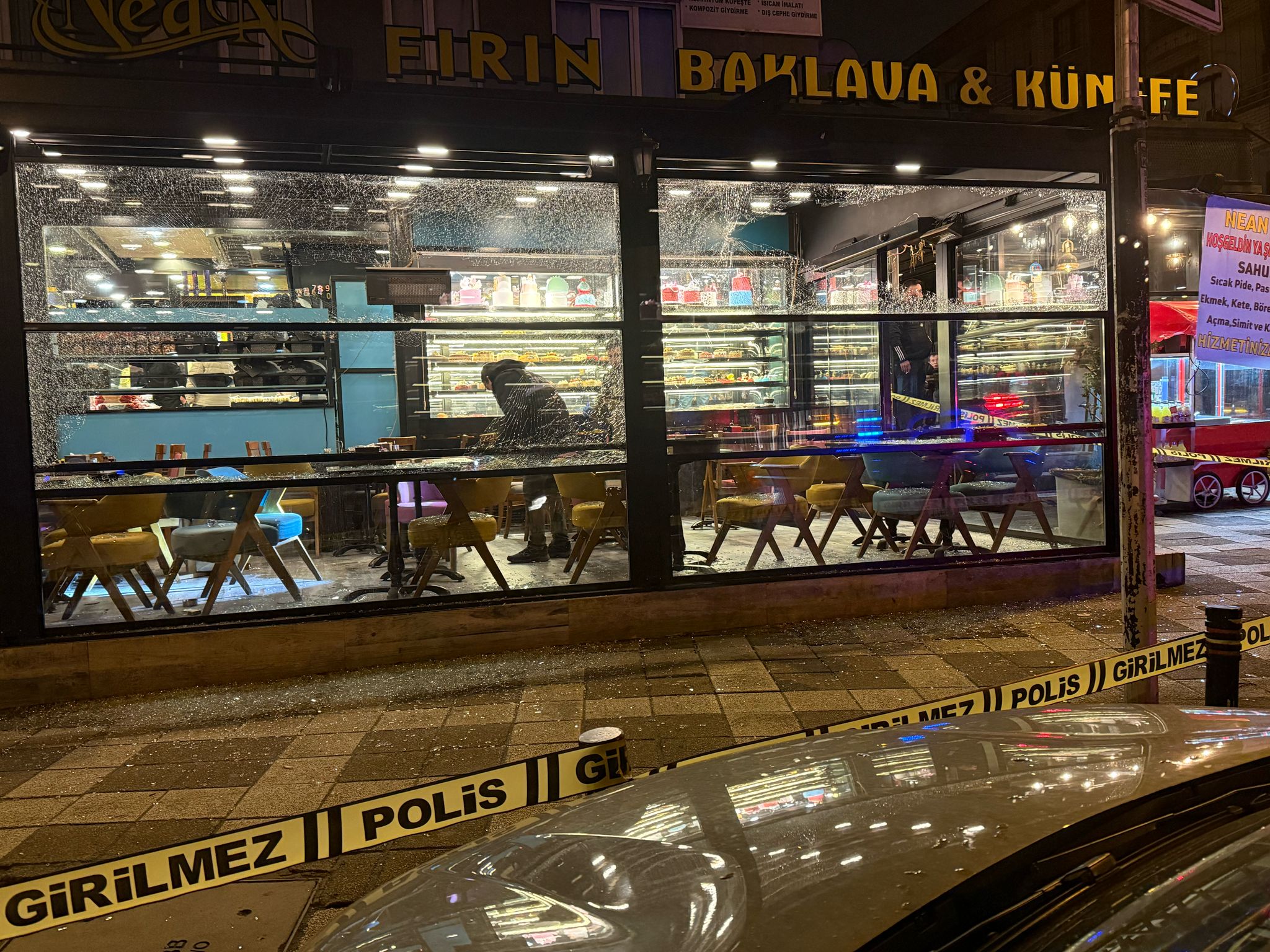 istanbul-umraniyede-2-pastane-art-ard-617974-182887.jpg