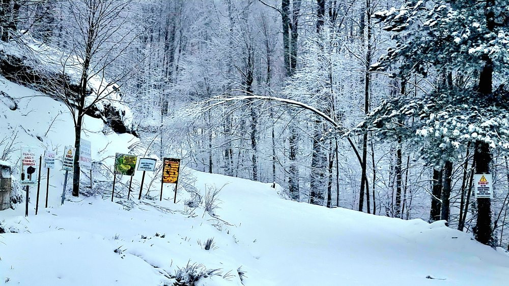 Kar ve buzlanma ulaşımı aksattı