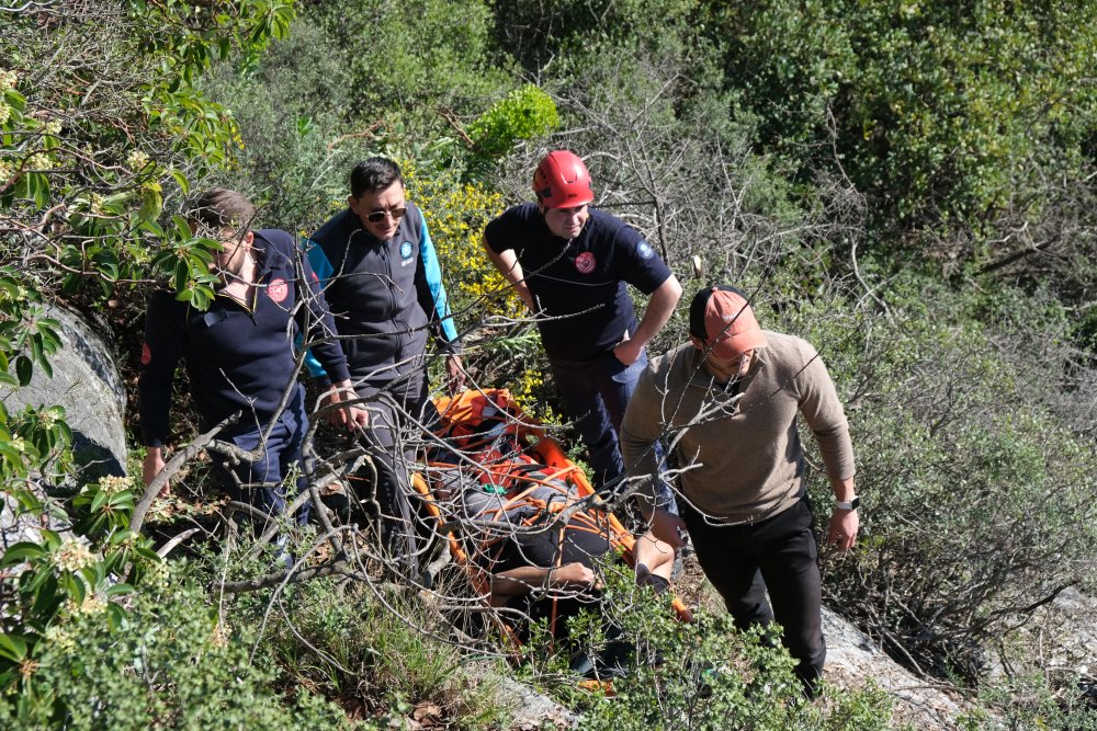 650 metrede kontrolü kaybetti! Antalya'da ormanda nefesler tutuldu