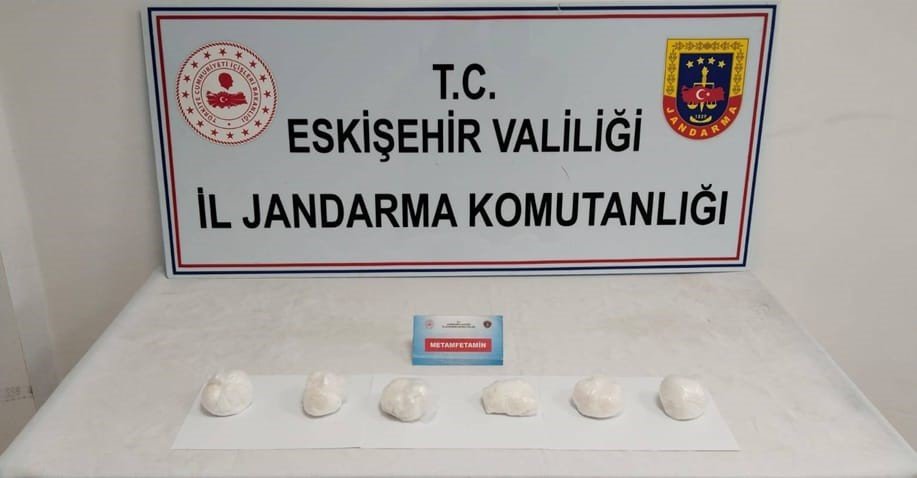 Uyuşturucu ticareti yaptığı belirlenen şüpheli tutuklandı