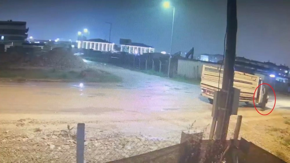 Halatla hırsızlık: Film gibi soygun! İnegöl'de 6 gün arayla iki evi soydu