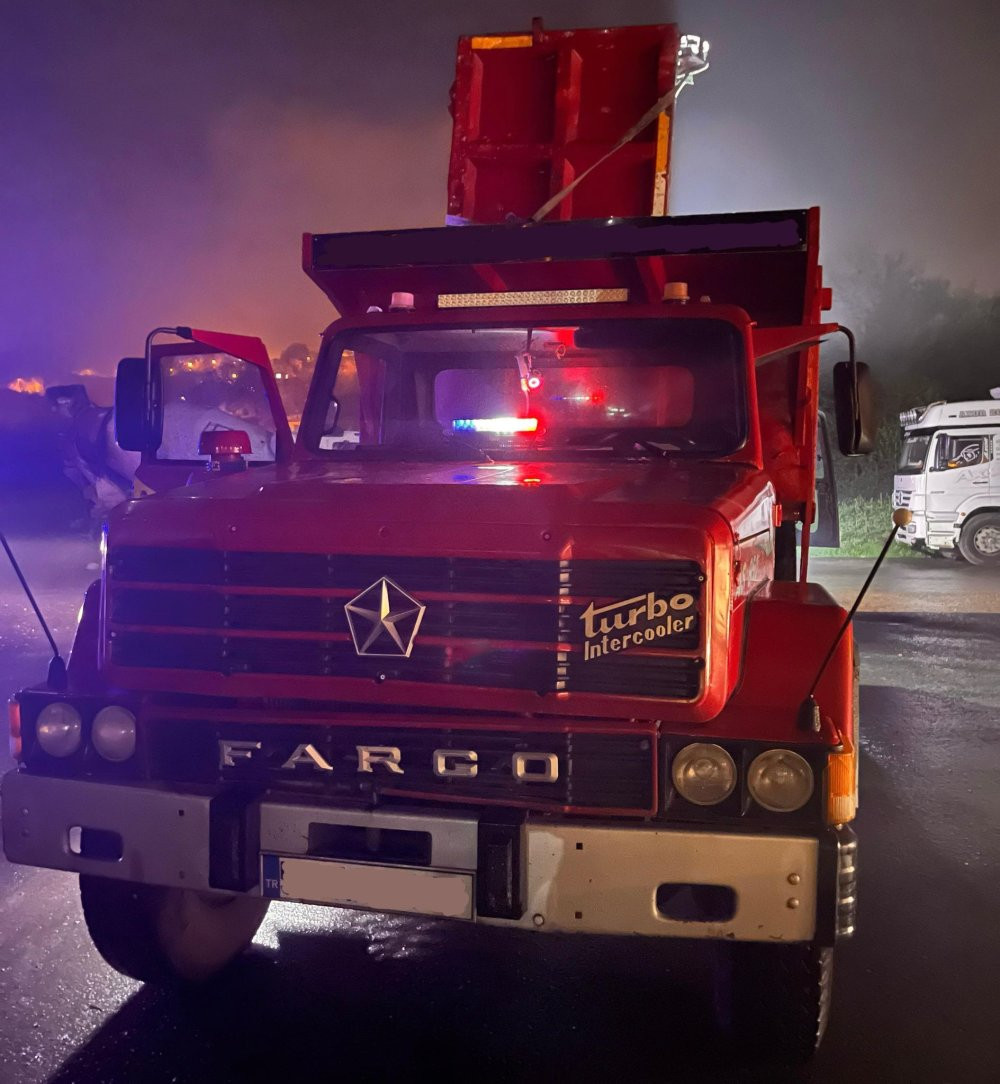 Ordu'da jandarmadan kamyon şoförüne çakar darbesi! Hem ceza hem men