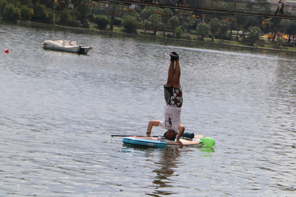 Portakal Çiçeği Karnavalı'nın su kortejinde sürpriz evlilik teklifi