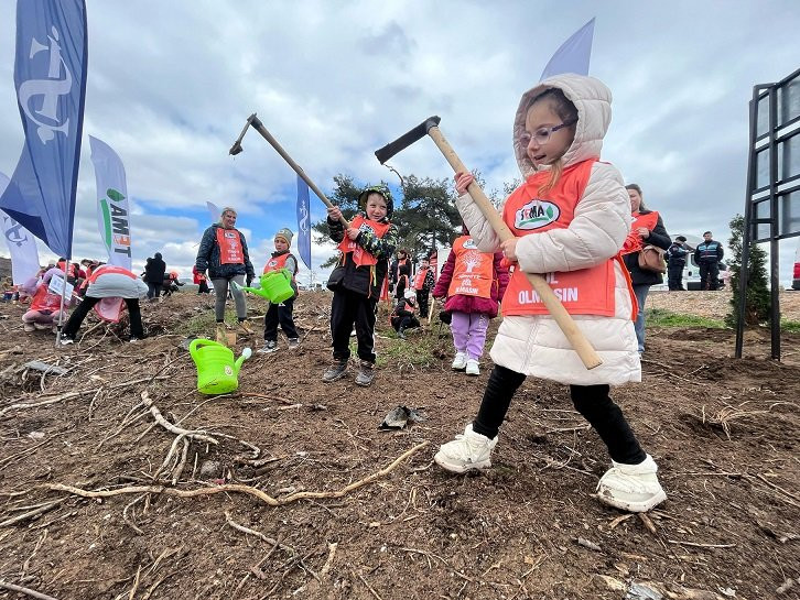 '81 İlde 81 orman' projesinde Bursa'ya 10 bin fidan