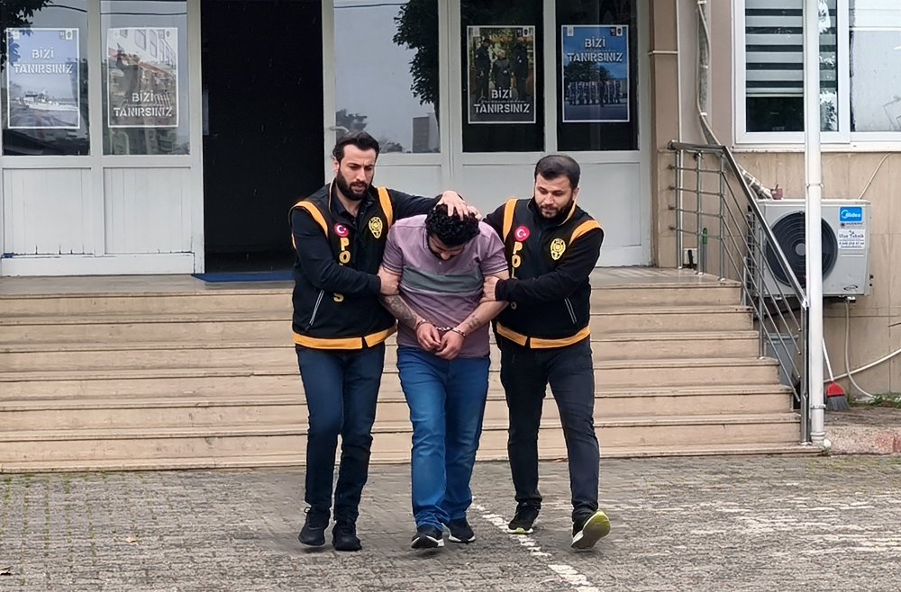 Adana’da gergin anlar! Nefes kesen operasyonla yakalandı