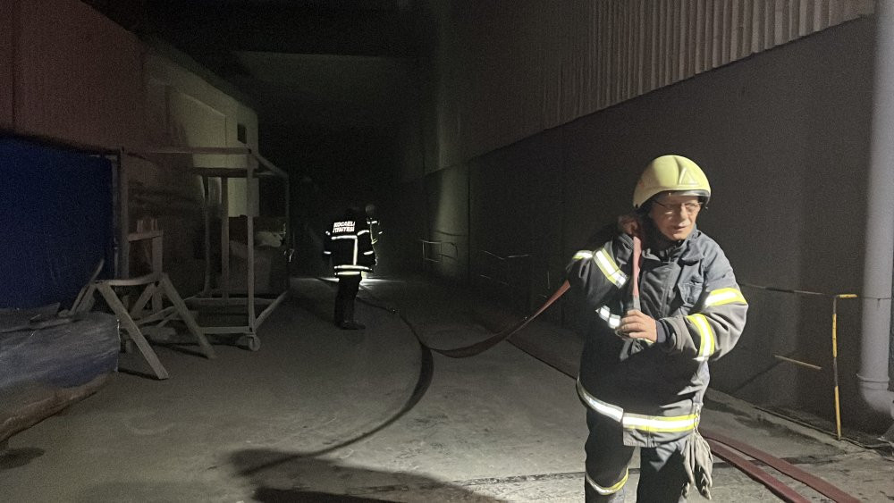 Gebze'de, fabrikada çıkan yangın söndürüldü