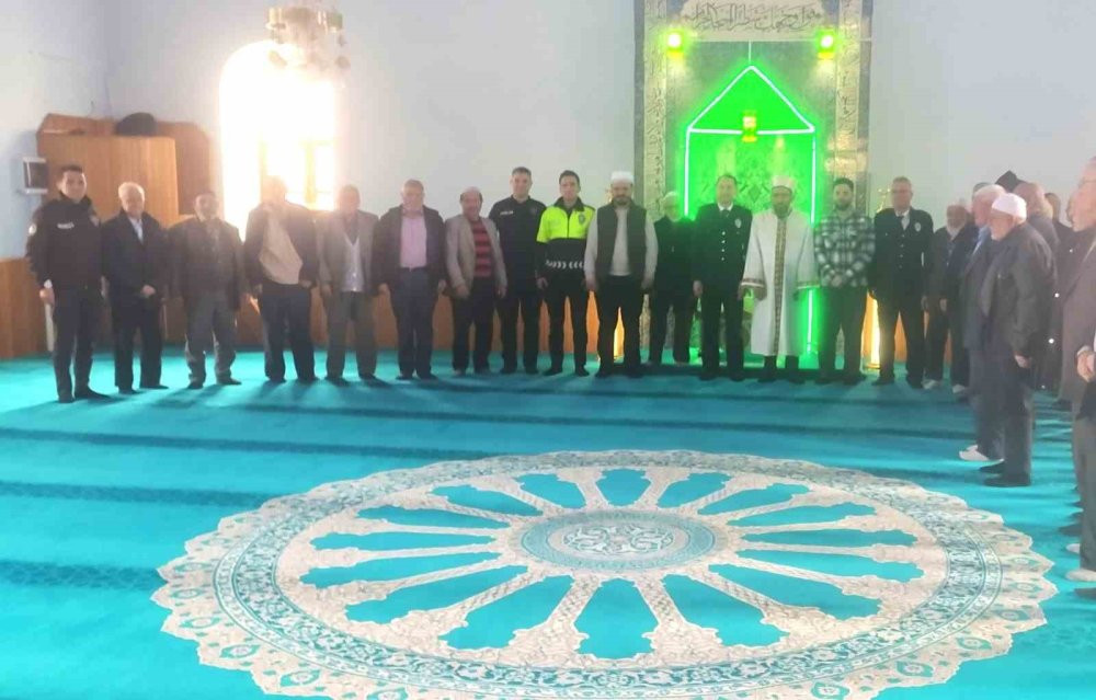 Şehit polis ve askerler için mevlit okutuldu