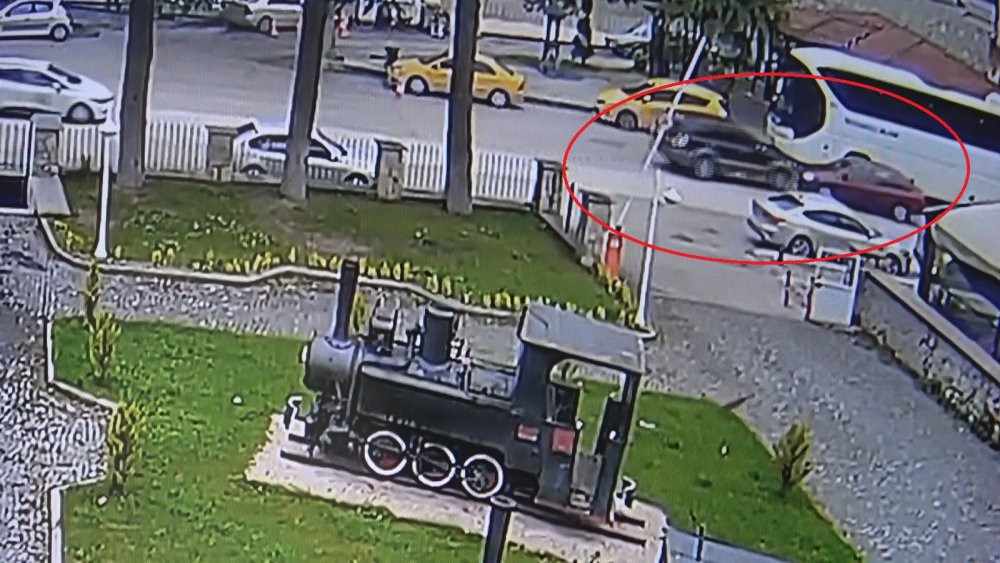 Amasya’da korkunç kaza! Direksiyon başında kalp krizi geçirdi