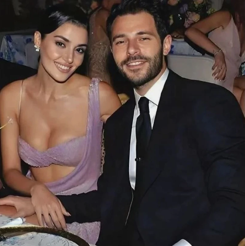 handeercel1.webp