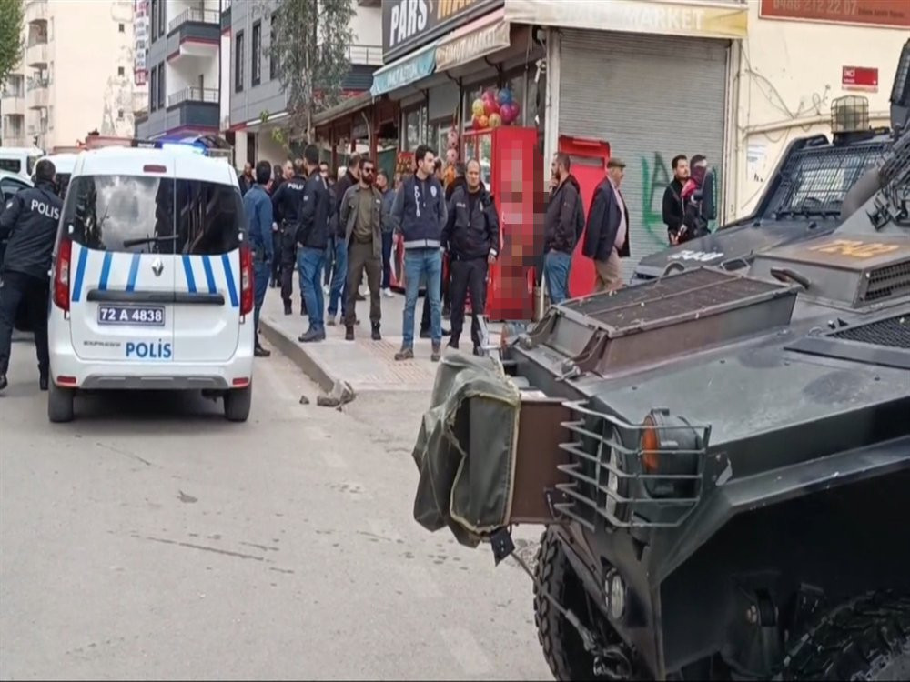 Batman’da silahlı kavga: Genç göğsünden vuruldu