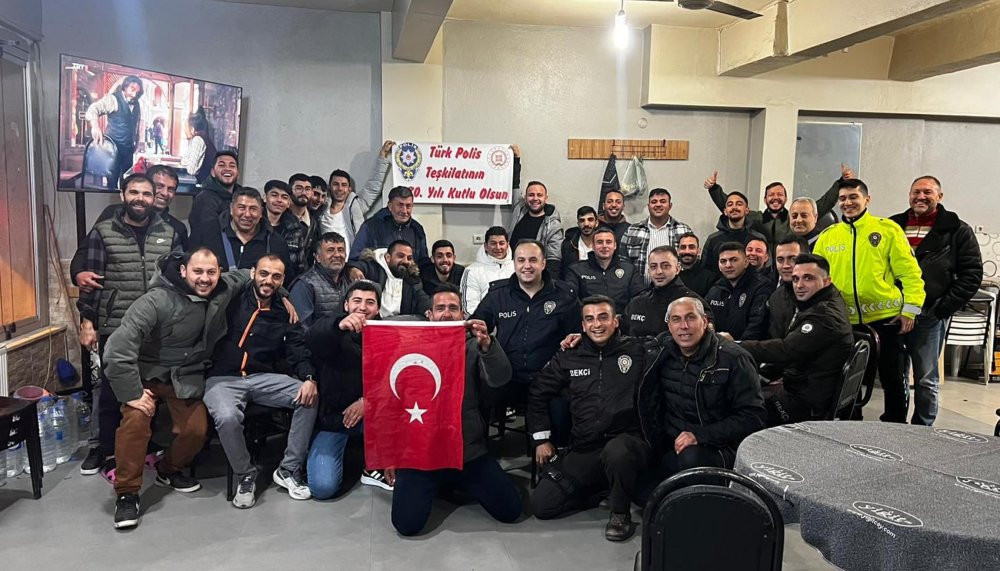 Kavga ihbarına giden polislere şoke eden karşılama