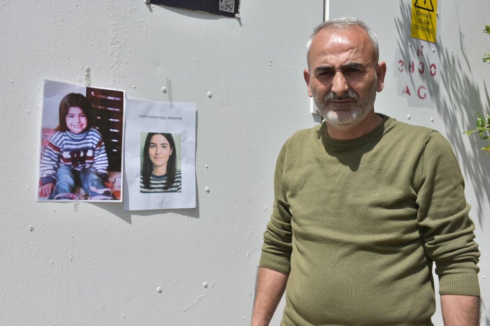 19 yıldır kayıp olan kızlarını yapay zekayla arıyorlar