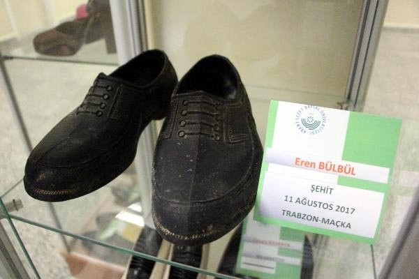 Vitrinler dolu taştı! Müzedeki ayakkabıları görenin dili tutuluyor
