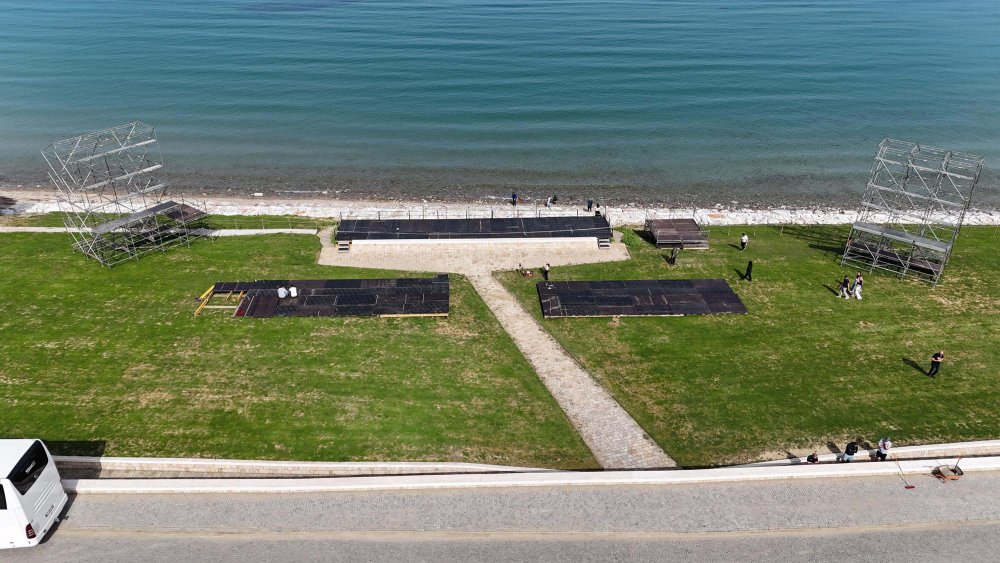 Çanakkale’de Anzak Koyu’nda şafak ayini başlıyor