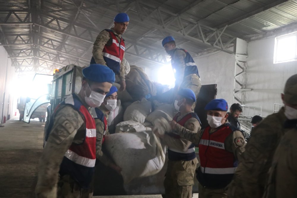 Koça şehri duman kapladı! Hepsi kül oldu piyasa değeri 10 milyar liraydı