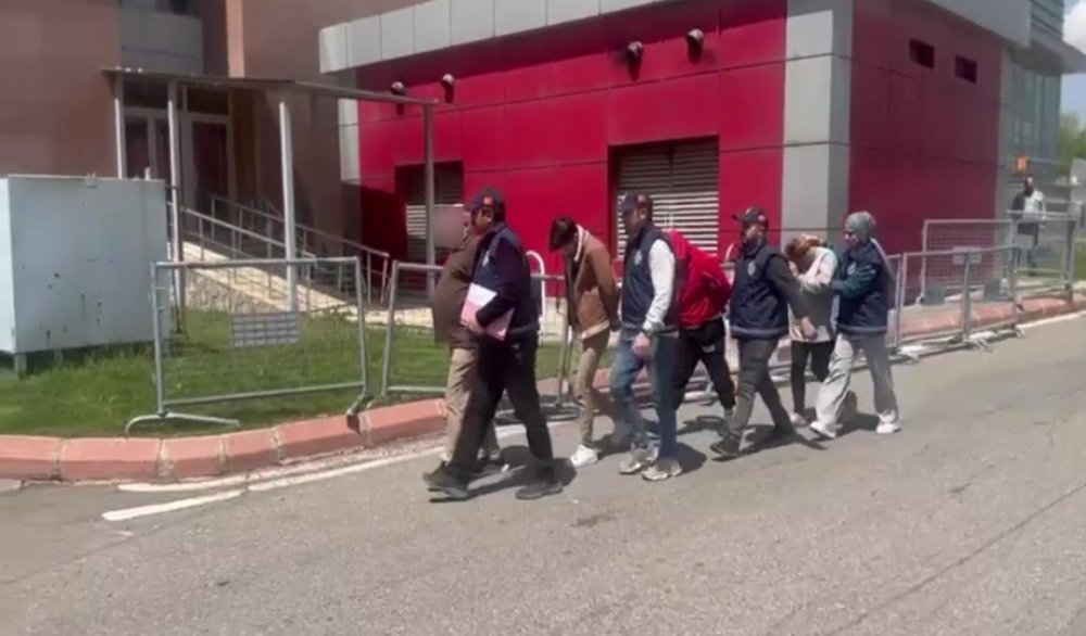 Gaziantep’te 5 milyon liralık soygun yaptılar beraberinde ‘Şerefe’ yaparak kutladılar!