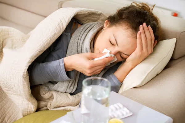 influenza-belirtileri-nelerdir-influenza-tedavisi-nasil-yapilir-influenza-ve-covid.webp