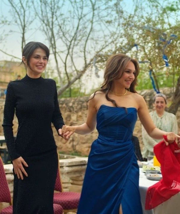 Uzak Şehir'de aşk dolu Reyhani şov! İzleyicilerini mest etti