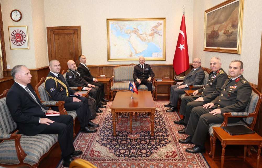 Güler, Kosova Genelkurmay Başkanı Jashari’yi kabul etti