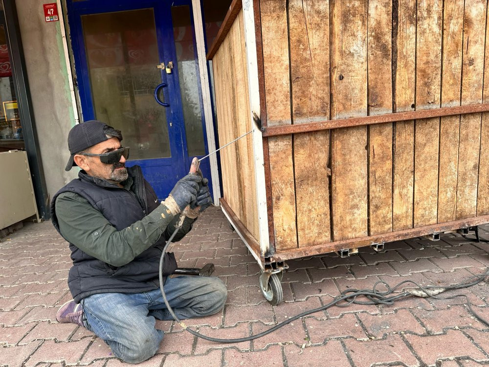 Hayatı engeliyle aşıyor!