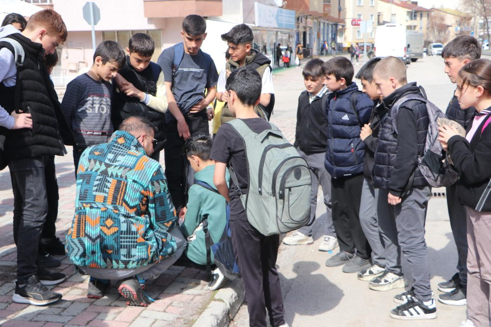 Minik köpeğe büyük ödül: Erzurum’da havalimanında kaybolmuştu