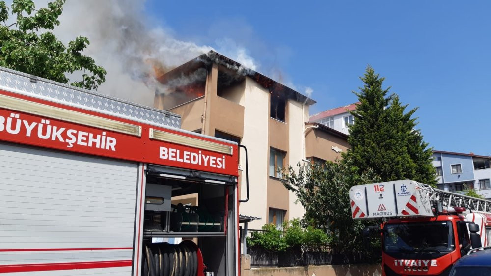 Körfez’de ev alevlere teslim oldu!