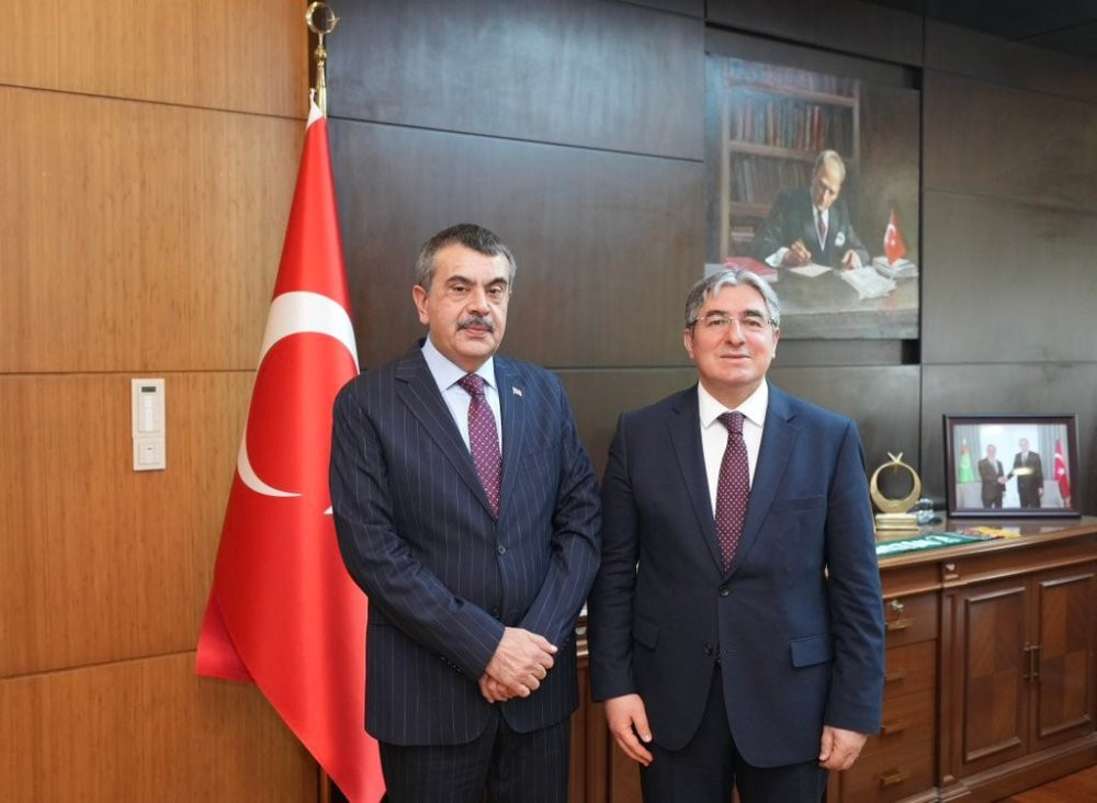 Bakan Tekin Türkmenistan’da: Eğitim iş birliği görüşüldü