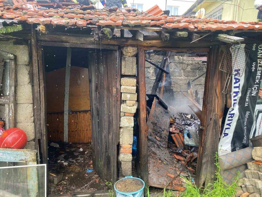 Isparta’da kaynak faciası: Kıvılcım yangın çıkardı