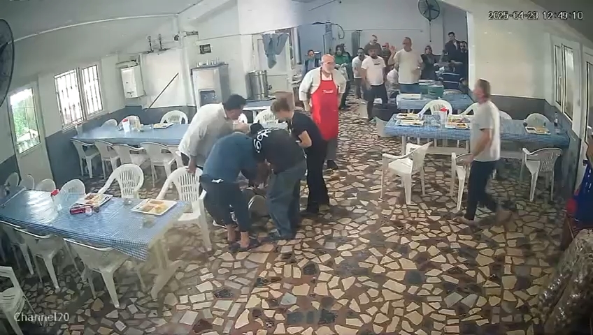 istanbul-depreme-yemekhanede-yakalandil-677220-200518.jpg
