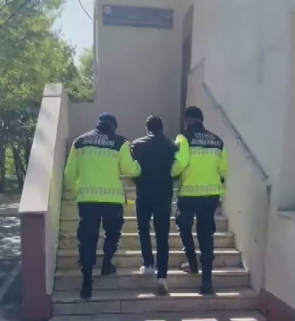 Gişelerde hız rekoru kıran sürücü yakalandı