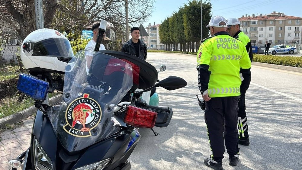 Kurallara uymayan sürücülere ceza yağdı