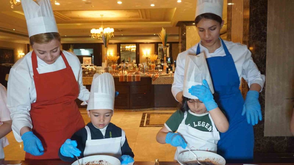 Minik şefler Cupcake Workshop’ta buluştu