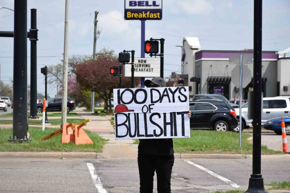 Trump, başkanlığının 100. gününü Michigan’da kutladı