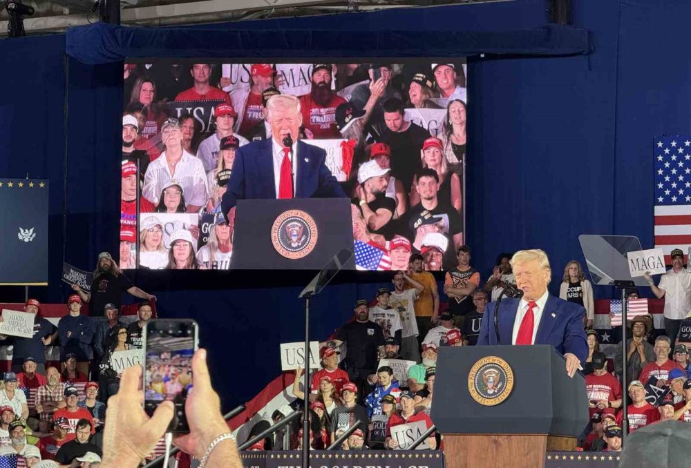 Trump, başkanlığının 100. gününü Michigan’da kutladı