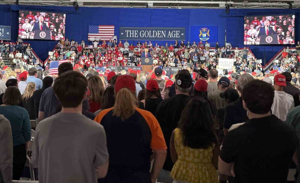 Trump, başkanlığının 100. gününü Michigan’da kutladı