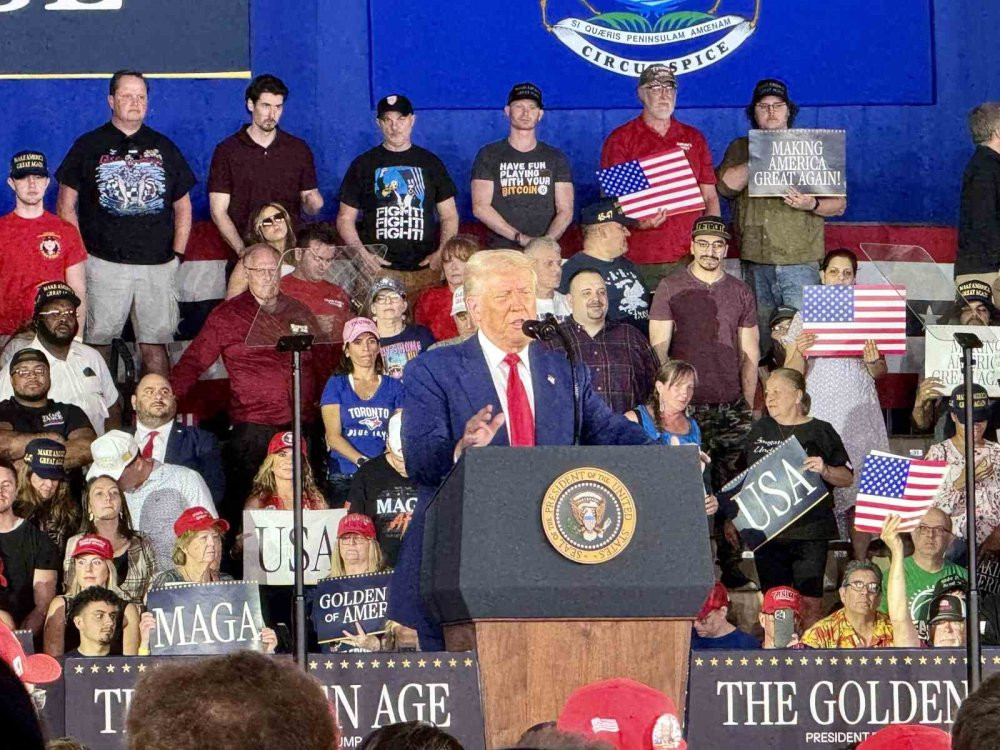 Trump, başkanlığının 100. gününü Michigan’da kutladı