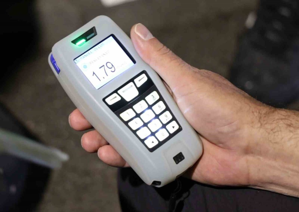 Alkolü fazla kaçırdı polisleri canından bezdirdi! ‘Yeter’ deyip gereğini yaptılar