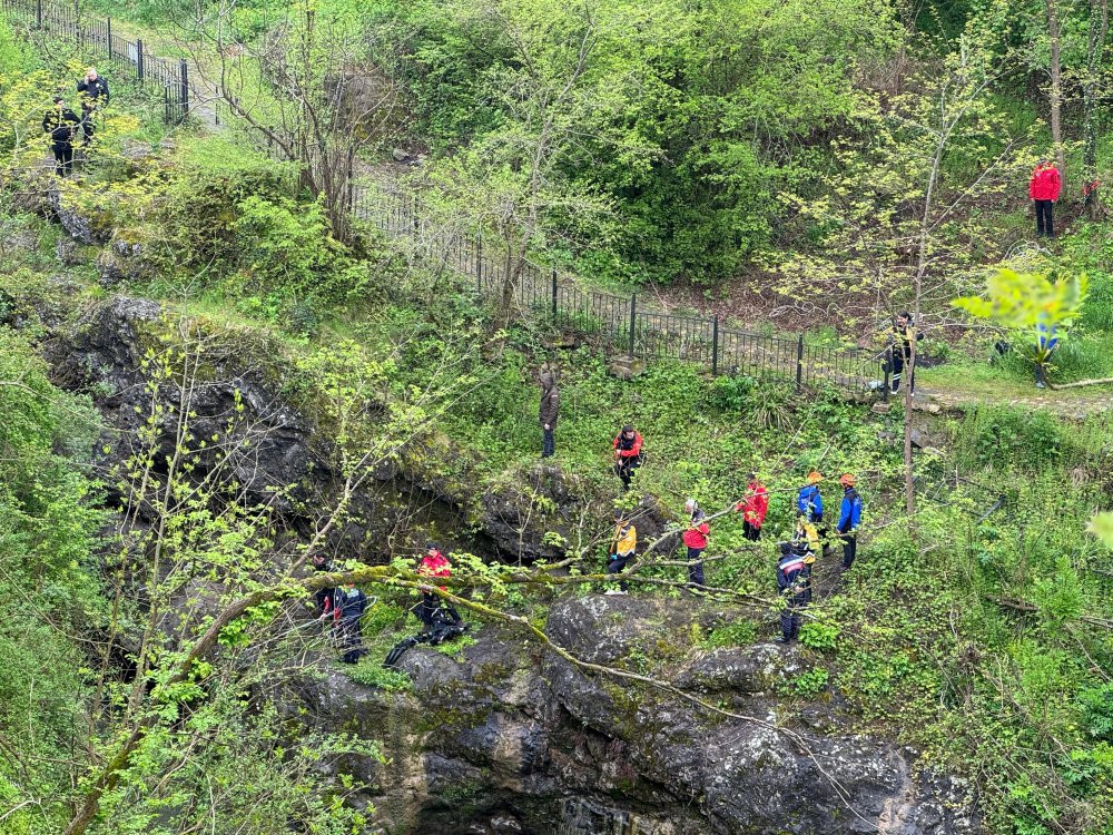 Kanyon’da nefesler tutuldu! Ordu’da kayıp ikilinin izleri aranıyor