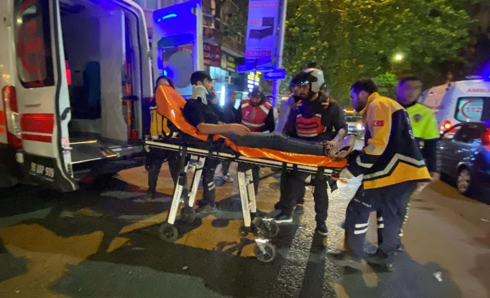 Tekirdağ’da karanlıkta feci kaza: Kuryeler savruldu