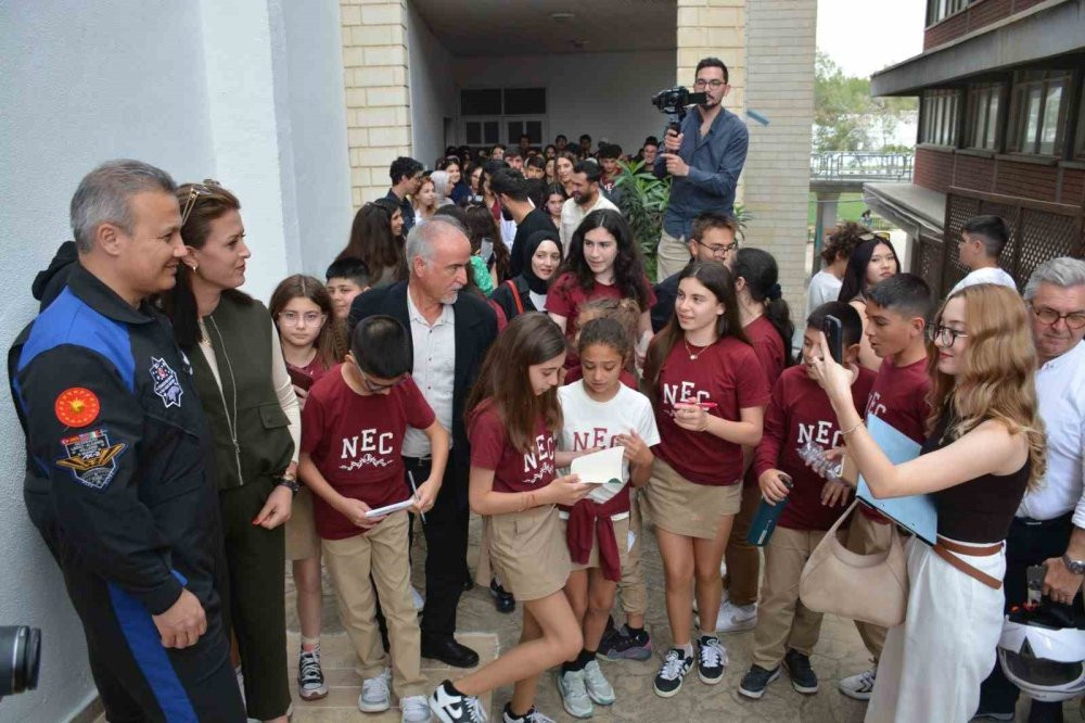 Astronot Alper Gezeravcı, yaşadıklarını anlattı