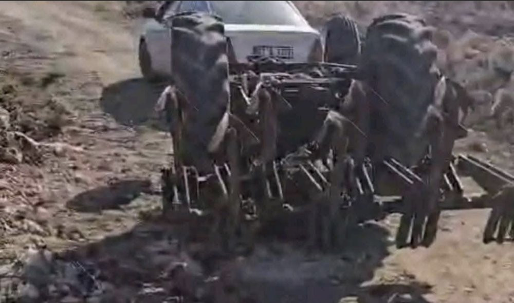 Şanlıurfa'da traktör faciası! Traktör altında can verdi: İki çocuk annesiz kaldı